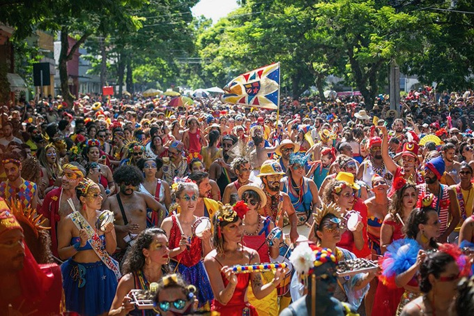 Limite ético, jurídico e moral de financiamento público de atividades carnavalescas