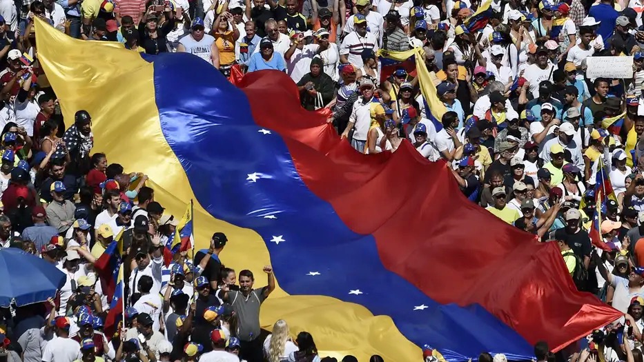 Deslizándose en la cáscara de plátano de Nicolás Maduro