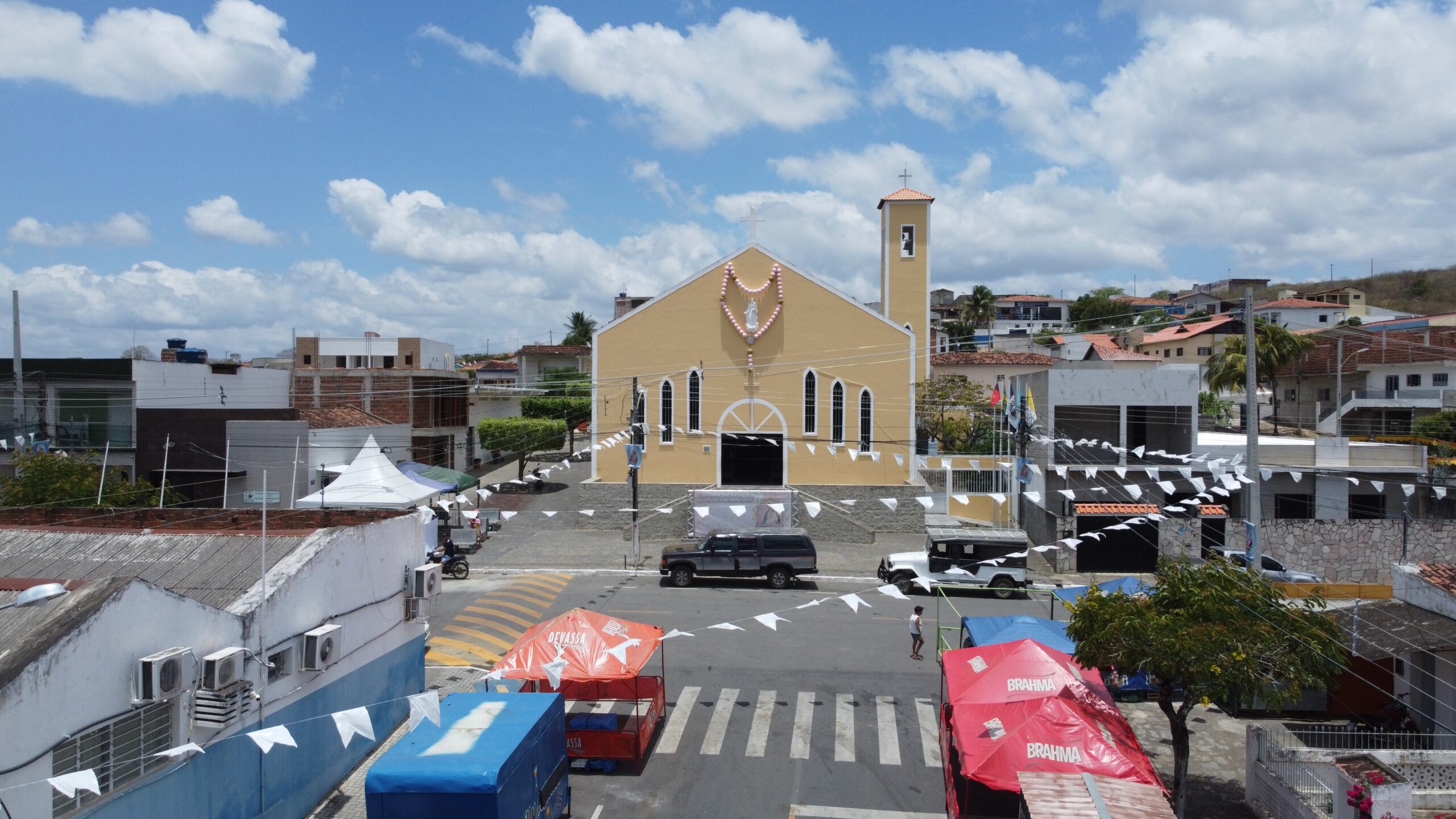 Entre Feiras e Tradições: A História Viva de Aroeiras