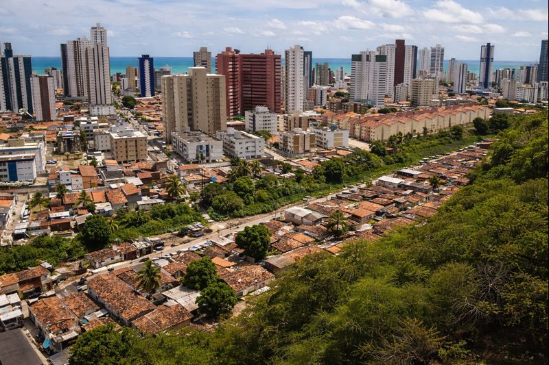 Segurança urbana entre vizinhos desiguais: Manaíra e São José em foco