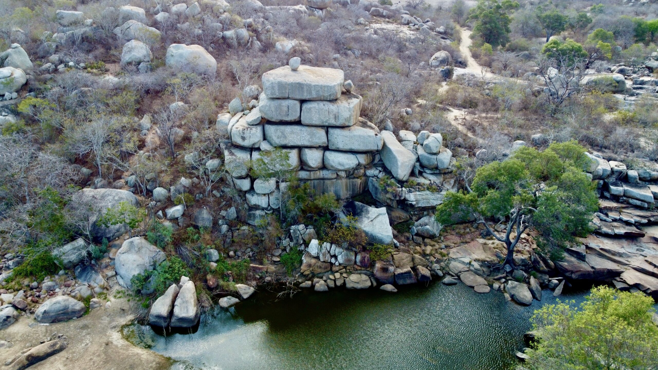 Roliúde: quando o Cariri aprende a sonhar em 24 quadros por segundo